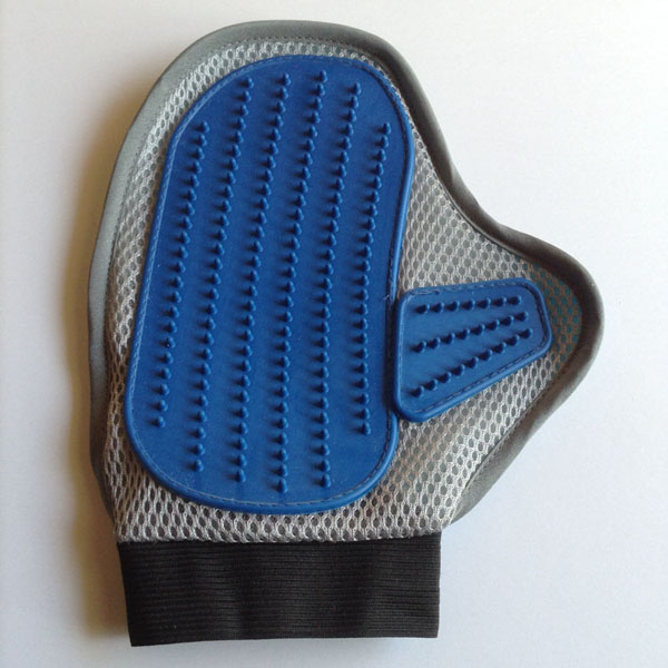 CM124004 Pet Grooming Glove