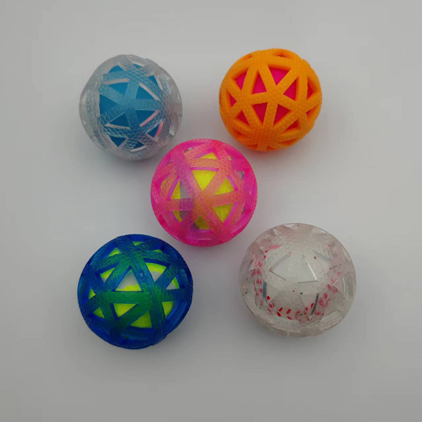CM42021 Pet Tpr Ball Toys