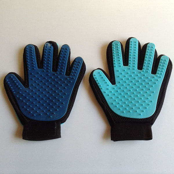 CM124001 Pet Grooming Glove